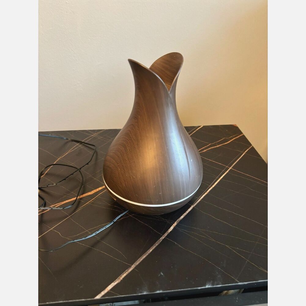 Wood Grain Essential Oil Diffuser  Aromatherapy Ultrasonic Mist LED Light